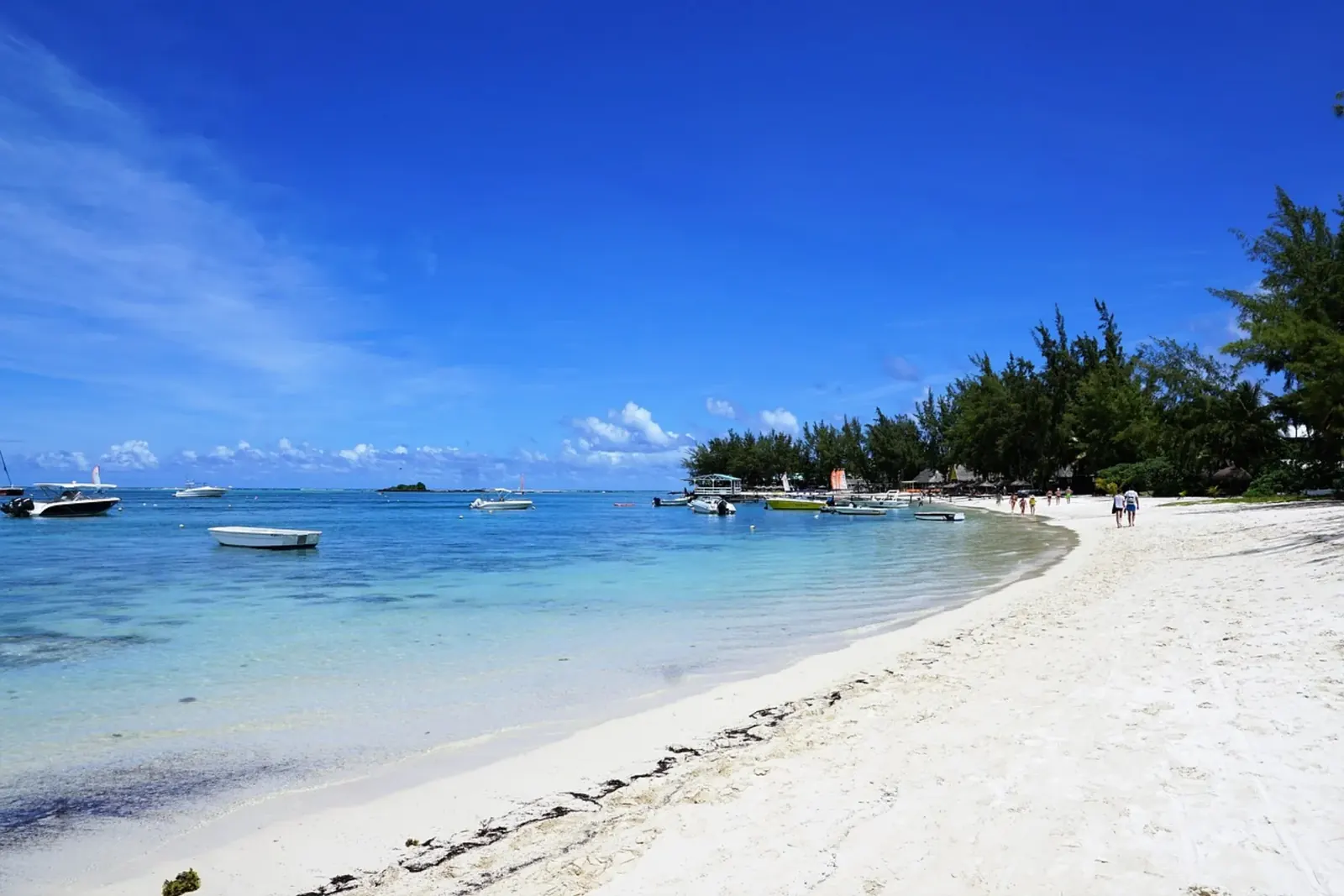 Belle Mare family beach in Mauritius with calm lagoon