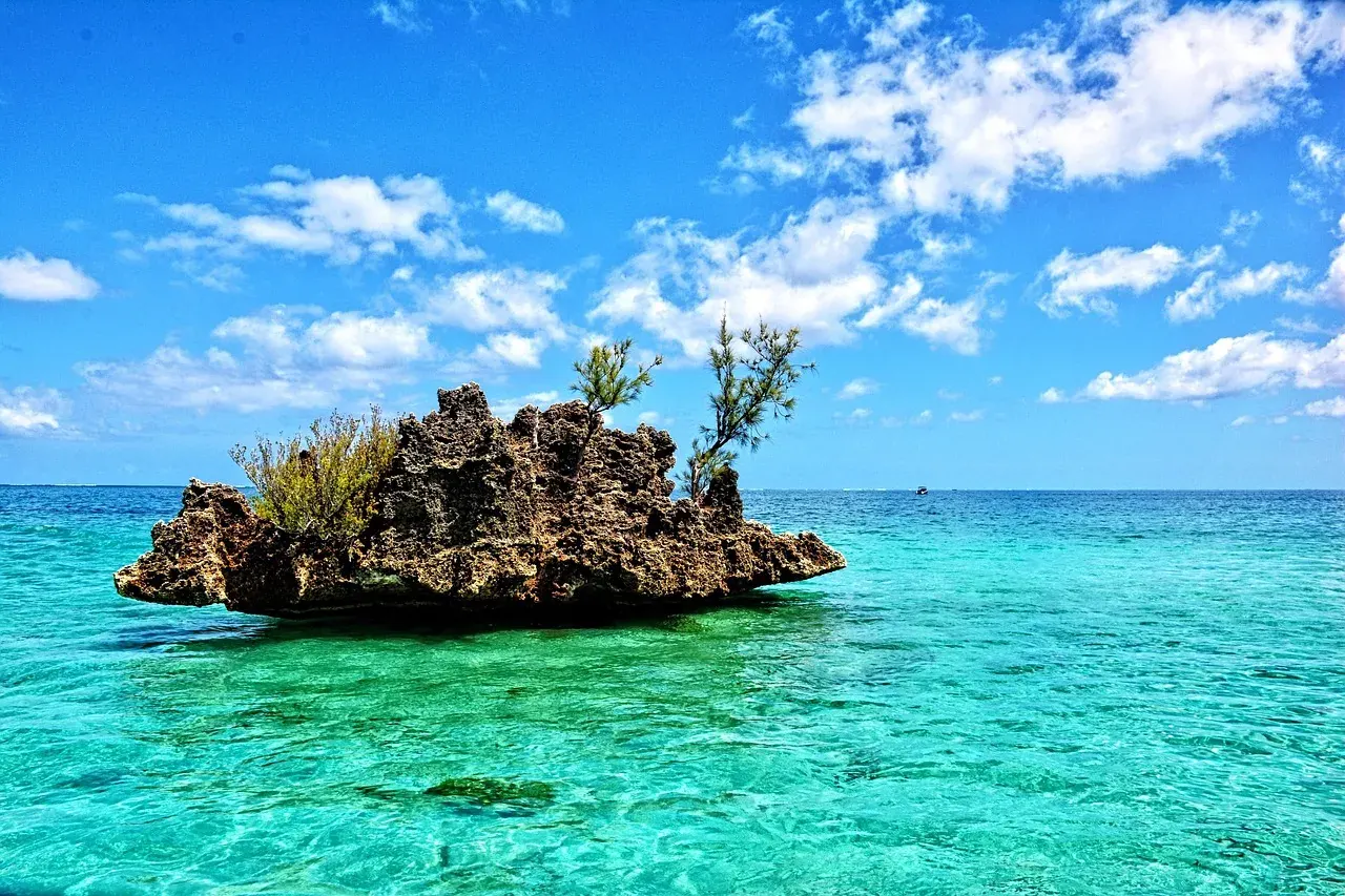 Hidden beach Pointe d'Esny in Mauritius — secret tip