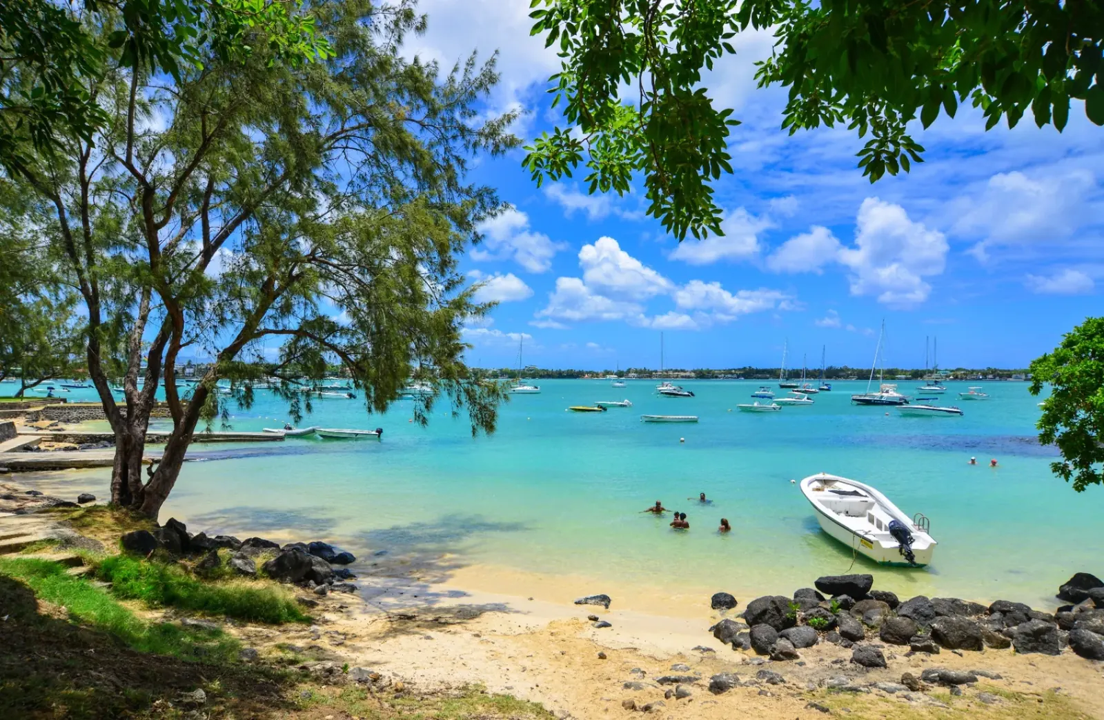 La Cuvette beach in Mauritius — snorkeling at the coral reef